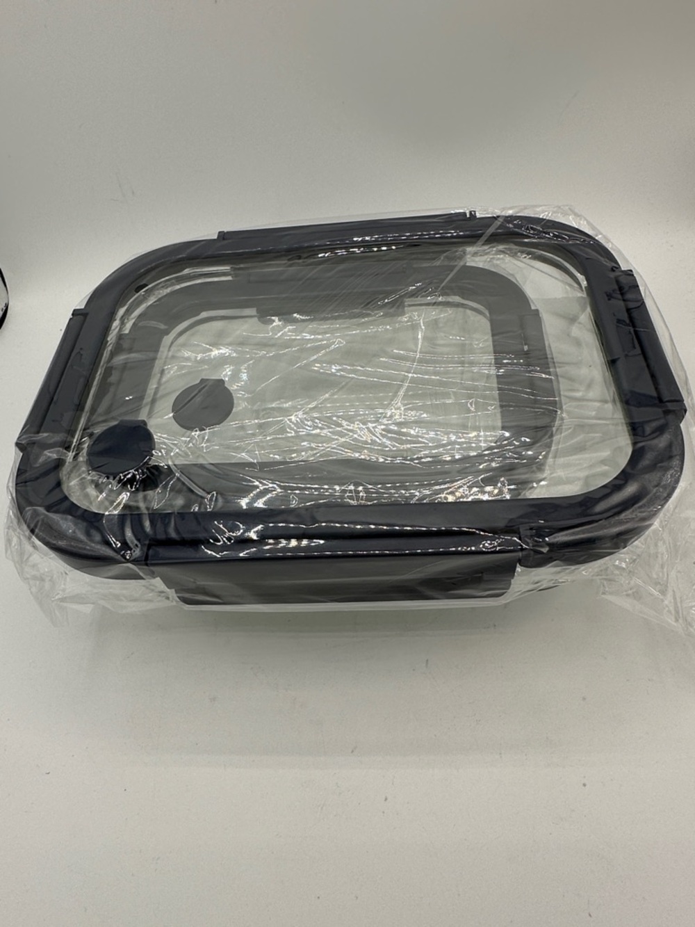 Two-piece snap-close glass food storage containers - Picture 4 of 4